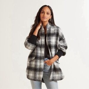 BB Dakota Plaid Times Black and White Plaid Lightweight Full Zip Jacket.